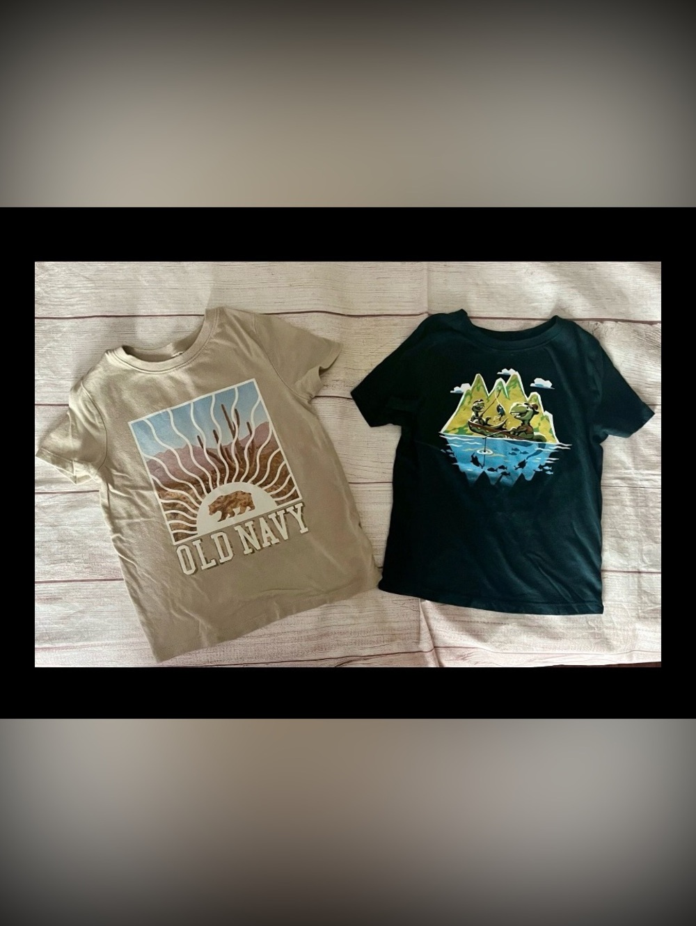 Old Navy 5T (2) Graphic Tees